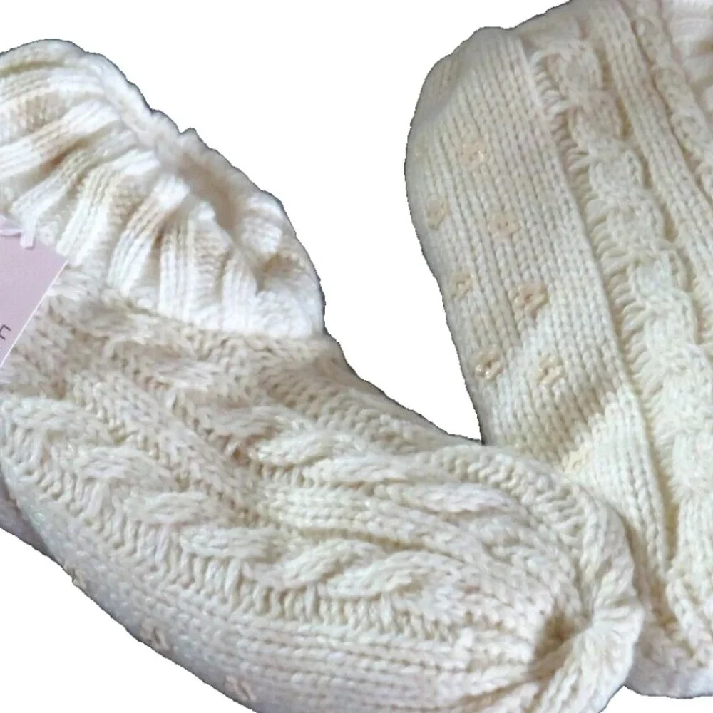 4 Oak Lane Apparel Ivory Plush Cable Knit Slipper Socks, Size Small-Medium